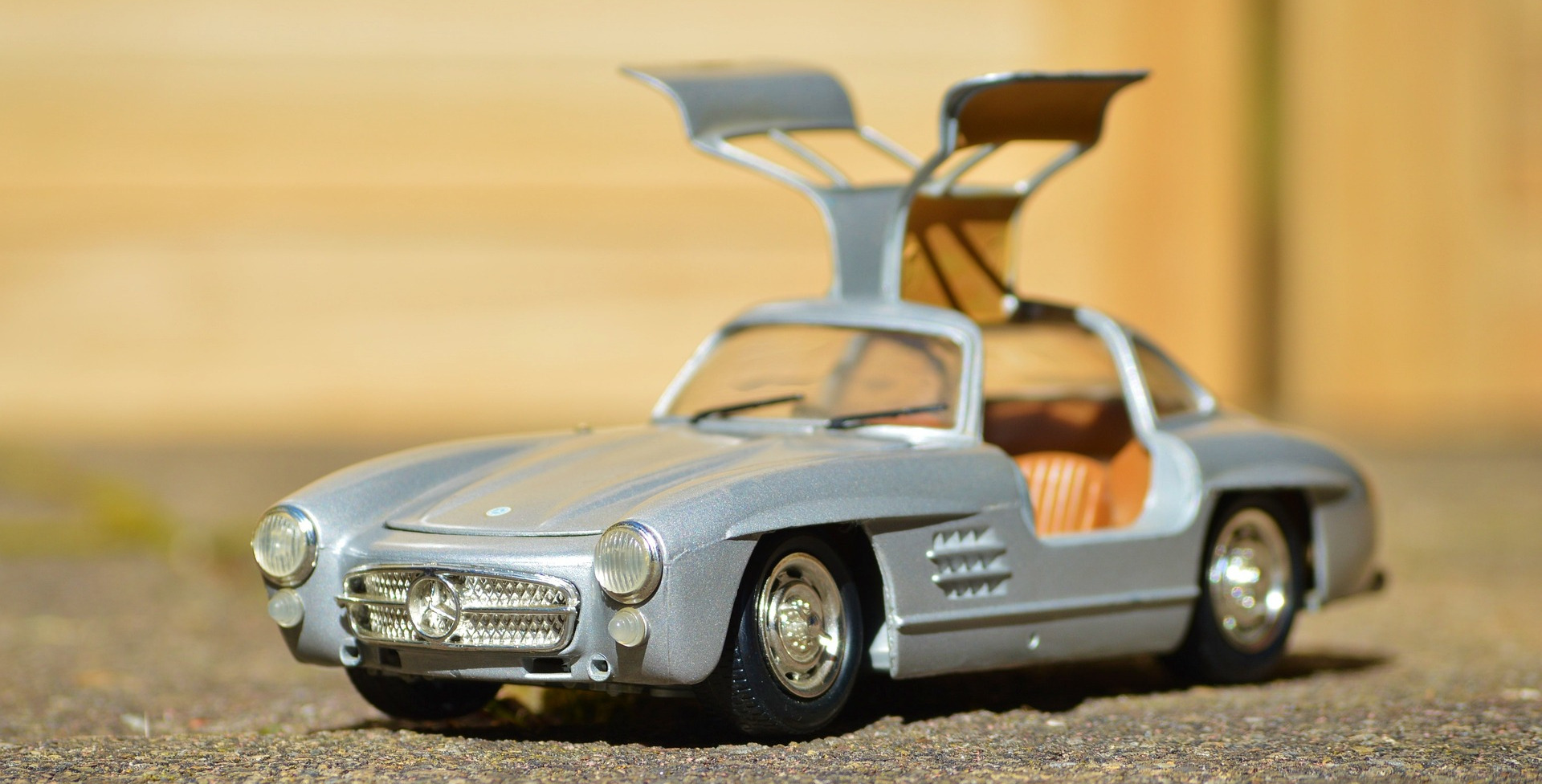 NOVO - Dostupan najam vozila