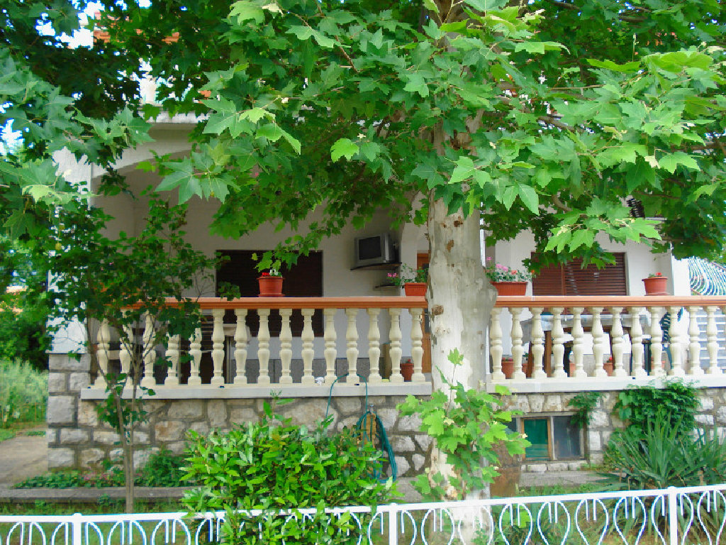 Jadranovo - Kuća Elvino - Studio apartman 2+1