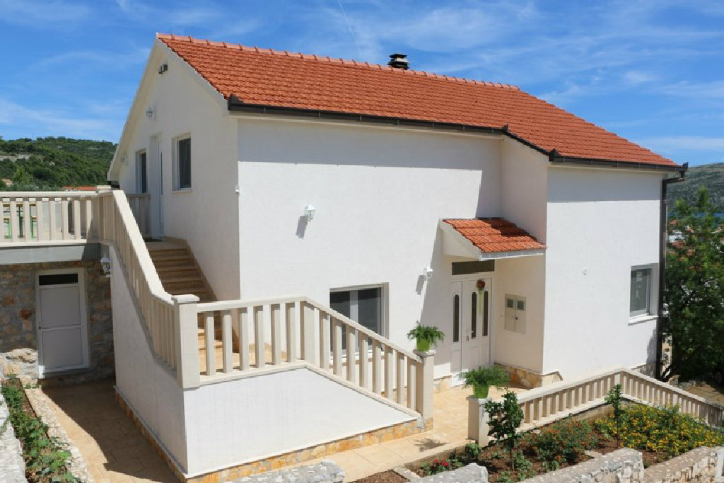 Poljica - Apartman Karolina